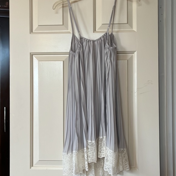 2 piece lingerie. Baby doll size M/L; robe size M - Picture 4 of 12